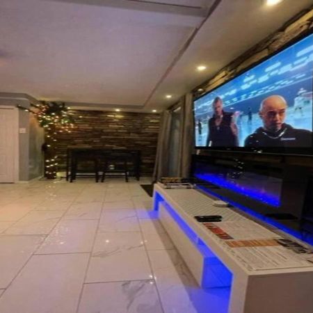 Brooklyn Luxury Spring Retreat With Private Outdoor Space Нью-Йорк Экстерьер фото