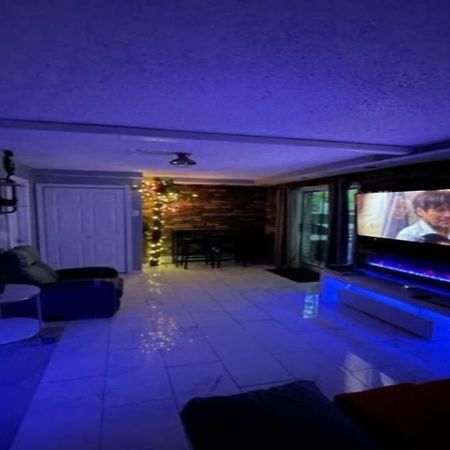 Brooklyn Luxury Spring Retreat With Private Outdoor Space Нью-Йорк Экстерьер фото